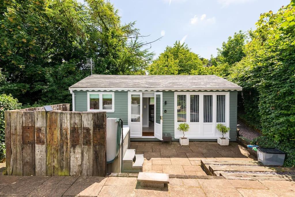 The Summerhouse, Countryside Retreat With Private Hot Tub Bridgnorth Exteriér fotografie