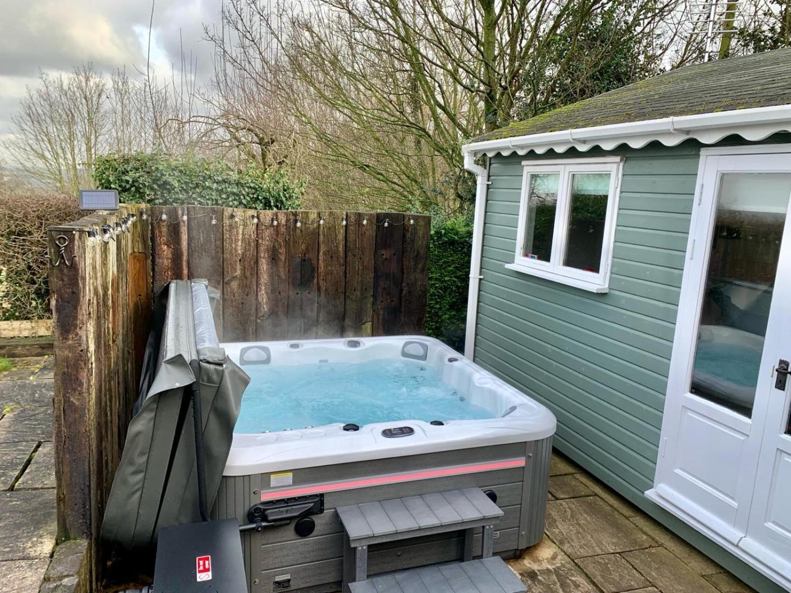 The Summerhouse, Countryside Retreat With Private Hot Tub Bridgnorth Exteriér fotografie
